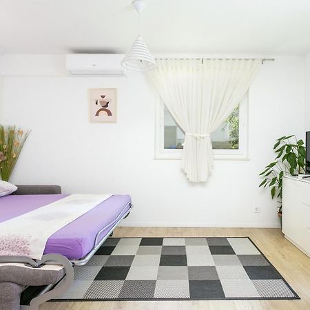 Apartments With A Parking Space Podstrana, Split - 17586 Exterior foto